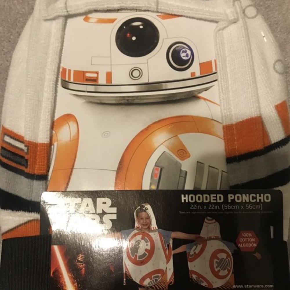 Stars Wars themed hooded ponchos for kids